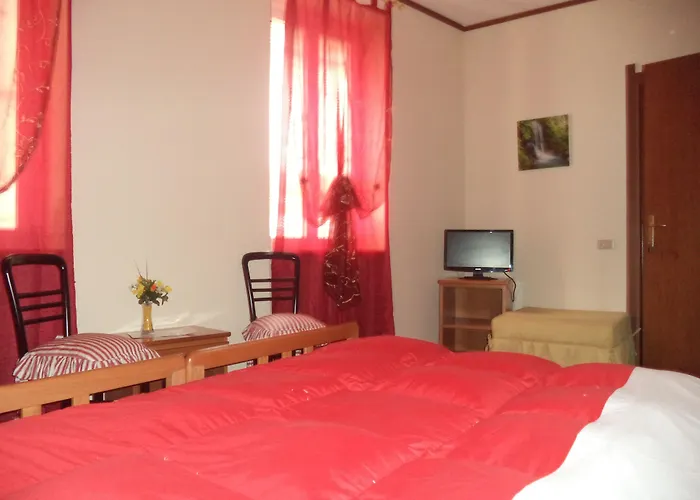 מלון Il Nibbio Magreglio