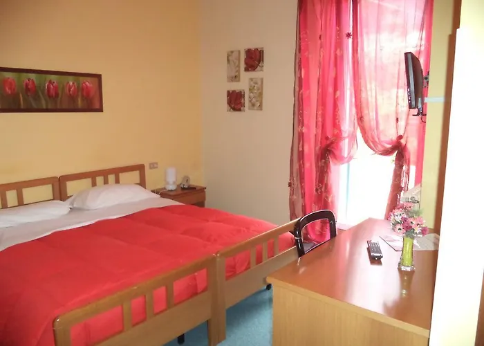 מלון Il Nibbio Magreglio