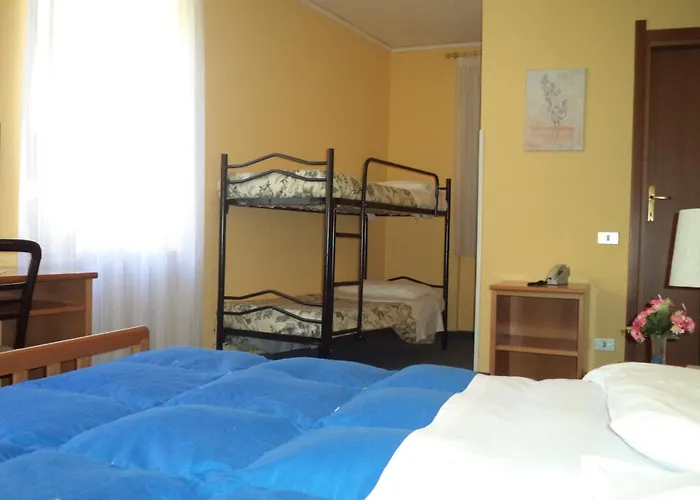 מלון Il Nibbio Magreglio